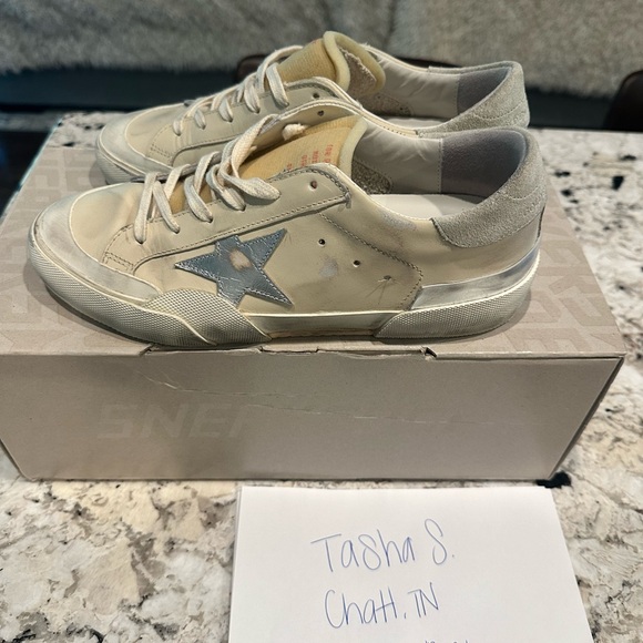 LIKE NEW WOMENS GOLDEN GOOSE SNEAKERS - Picture 3 of 7